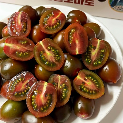 100% 당일수확 부산직송 흑대추 방울토마토