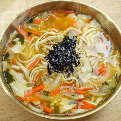 26년 전통 맛집 명장 수제비 칼국수 6인분