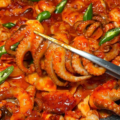 맛보장! 매콤한 돌쇠네 쭈꾸미 볶음