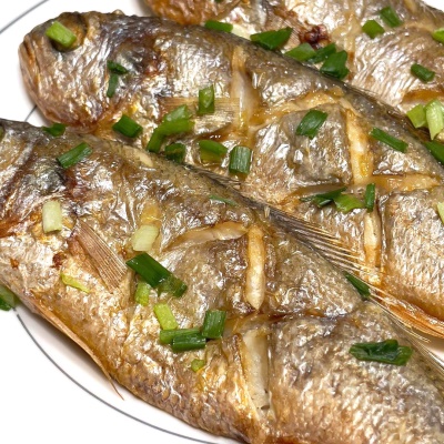 전통 방식으로 말린 영광 가정용 참조기 굴비 20미 40마리