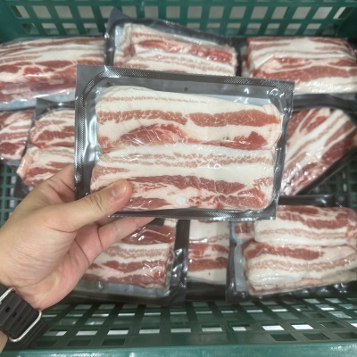 쫀득-쫀득 육즙가득 국내산 1등급 레트로 추억의 냉동 오겹살