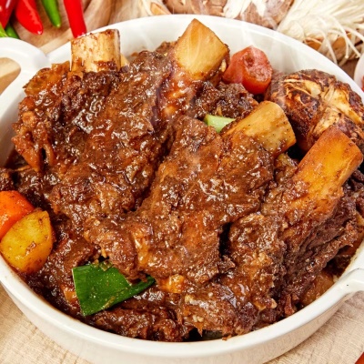 도톰한 소갈비 살이 한가득! 부드러운 소갈비찜