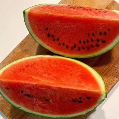 아삭-아삭 시원하고 달콤한 돌쇠네 하우스 수박 꿀수박