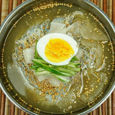 하루 한끼 1,490원! 함흥냉면 3종 대용량 10인분 (무료배송)