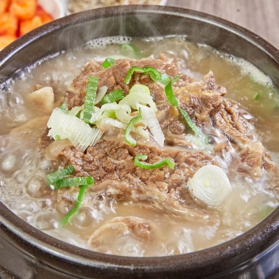 갈빗대만 넣은 보양식 푸짐한 소 갈비탕 순살 갈비탕