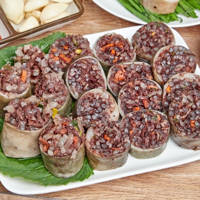 간식으로 먹기 좋은 쫄깃 가득 영양만점 녹동 막창 순대