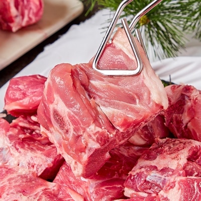 살밥 가득한 국내산 돼지 등뼈 감자탕뼈 3kg