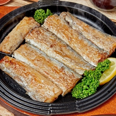 머리, 꼬리, 내장까지 제거한 100% 국내산 손질 먹갈치