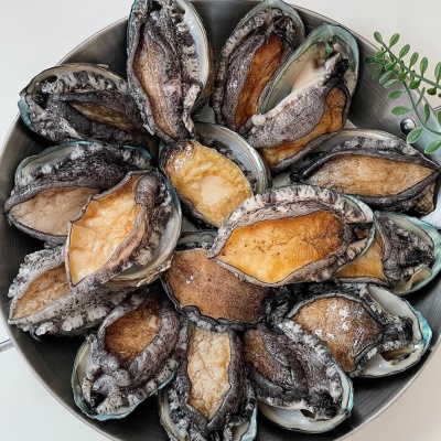 살아서 도착하는 최상급 완도 활 전복 1kg