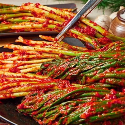 [200g 추가증정] 맛있게 매콤한 당일에 담근 전라도식 쪽파 파김치