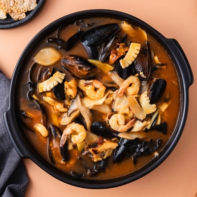 맛있는 해물 4종이 들어간 해물누룽지탕